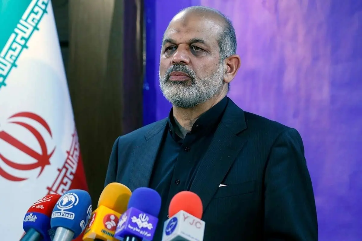 وزیر کشور: مسئولان بر اوضاع کاملاً مسلط هستند و مشکلی نیست