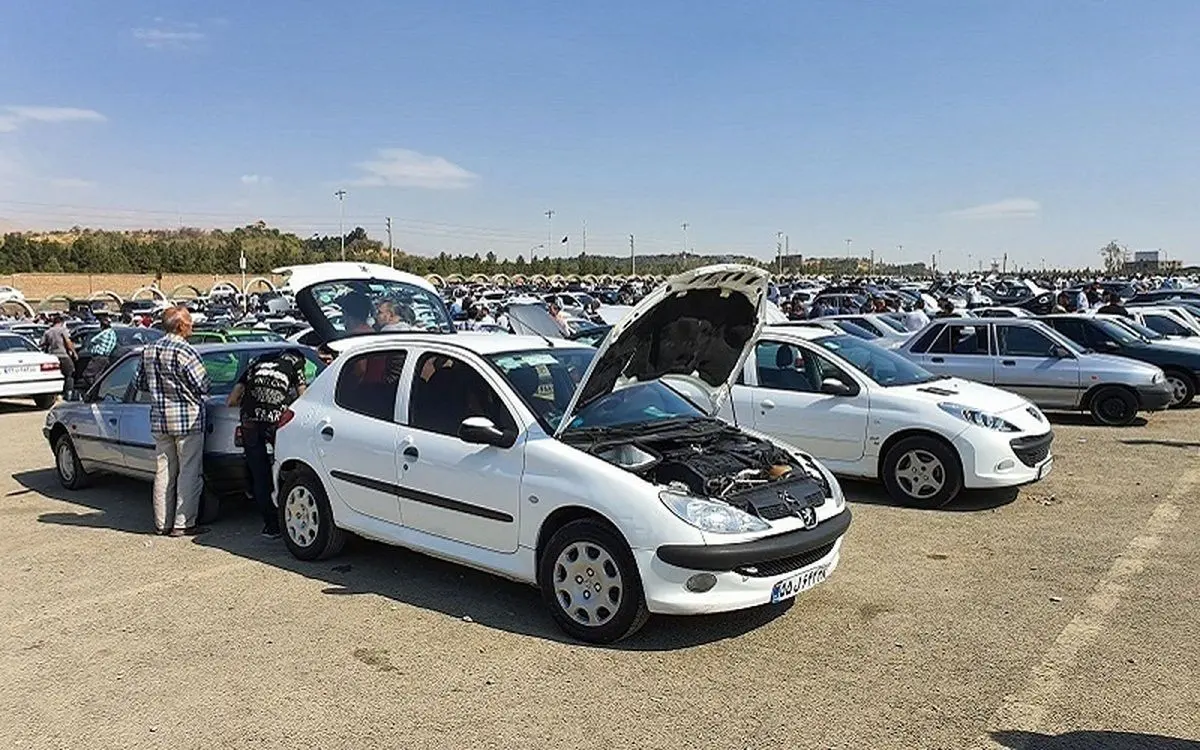 قیمت خودرو‌های ایران خودرو و سایپا امروز پنجشنبه ۲۸ مهر ۱۴۰۱