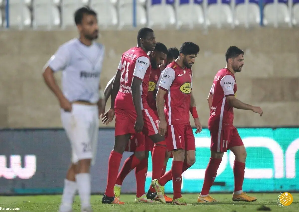 لوکادیا پرسپولیس در صدر نگه داشت