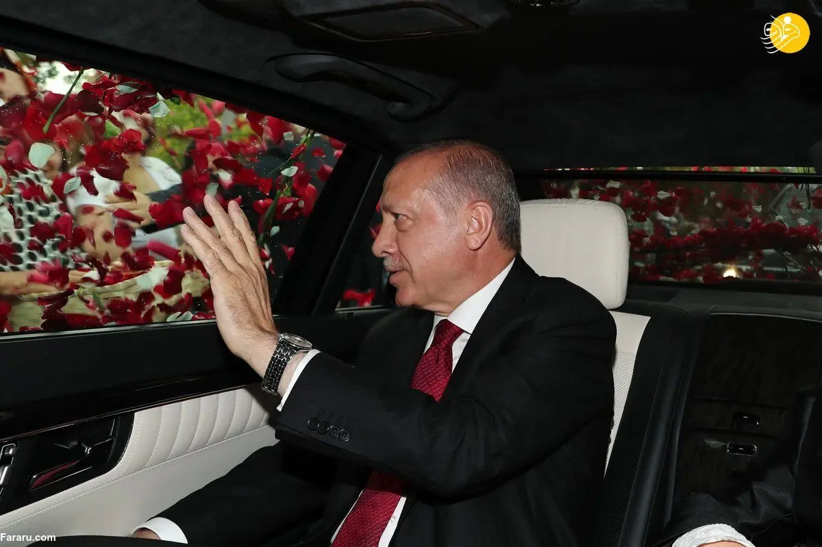 (ویدئو) اردوغان گلباران شد!