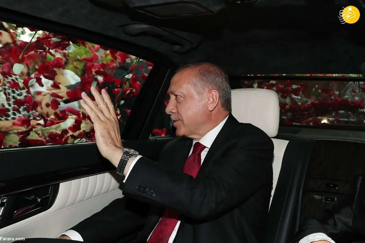 (ویدئو) اردوغان گلباران شد!