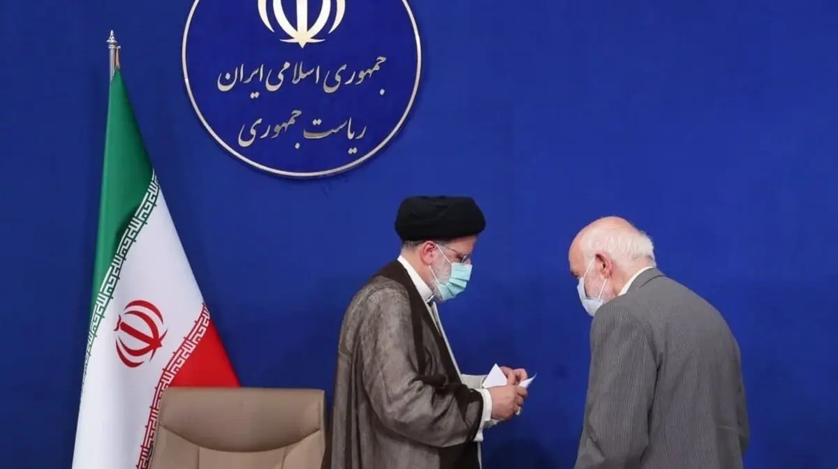 هشدار احمد توکلی به رئیسی درباره کمبود کالاهای اساسی