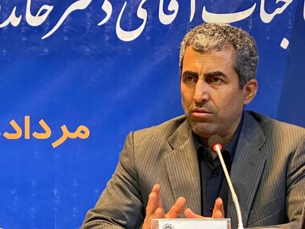 نماینده مجلس: معترضین، ببینند آب به آسیاب چه کسی می‌ریزند