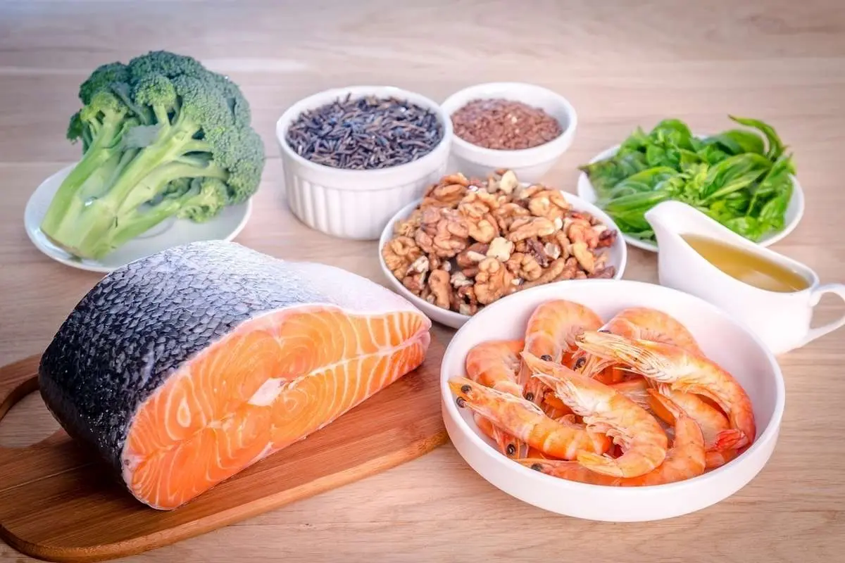 ۷ عادت غذایی برای کند کردن روند پیری مغز