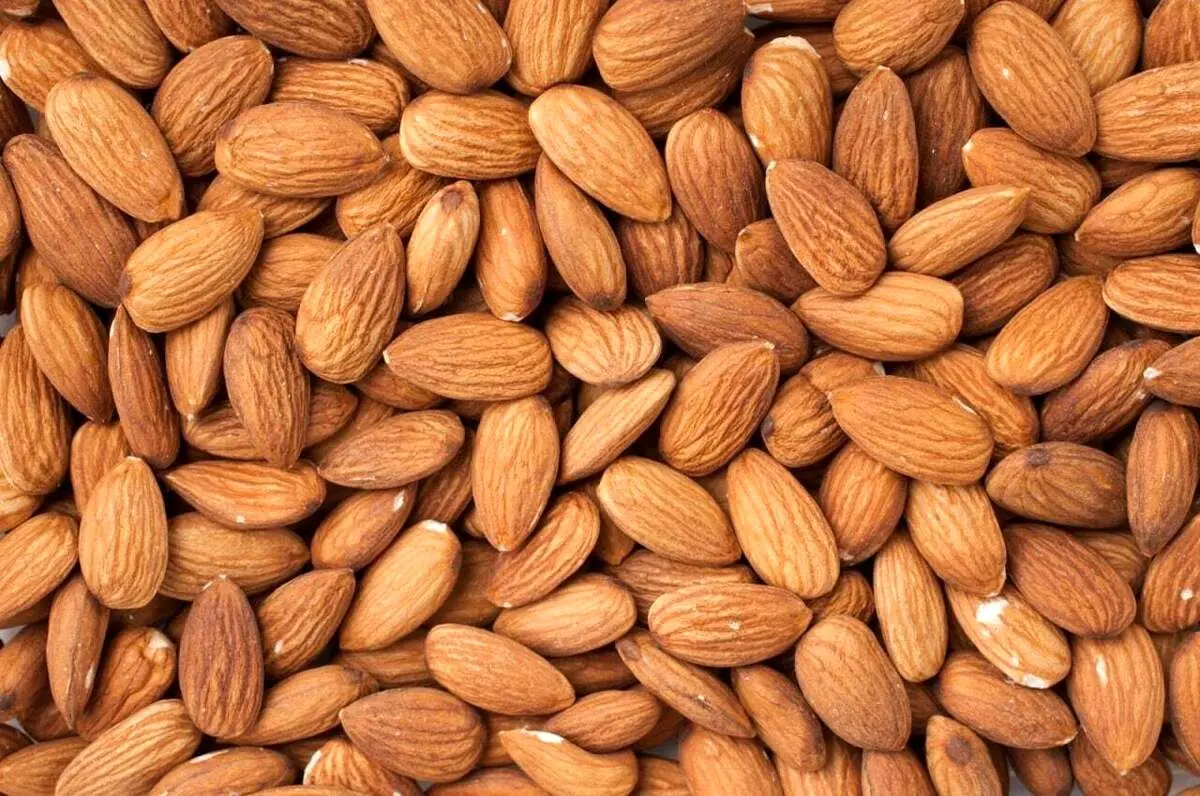 فواید بادام برای روده‌ها