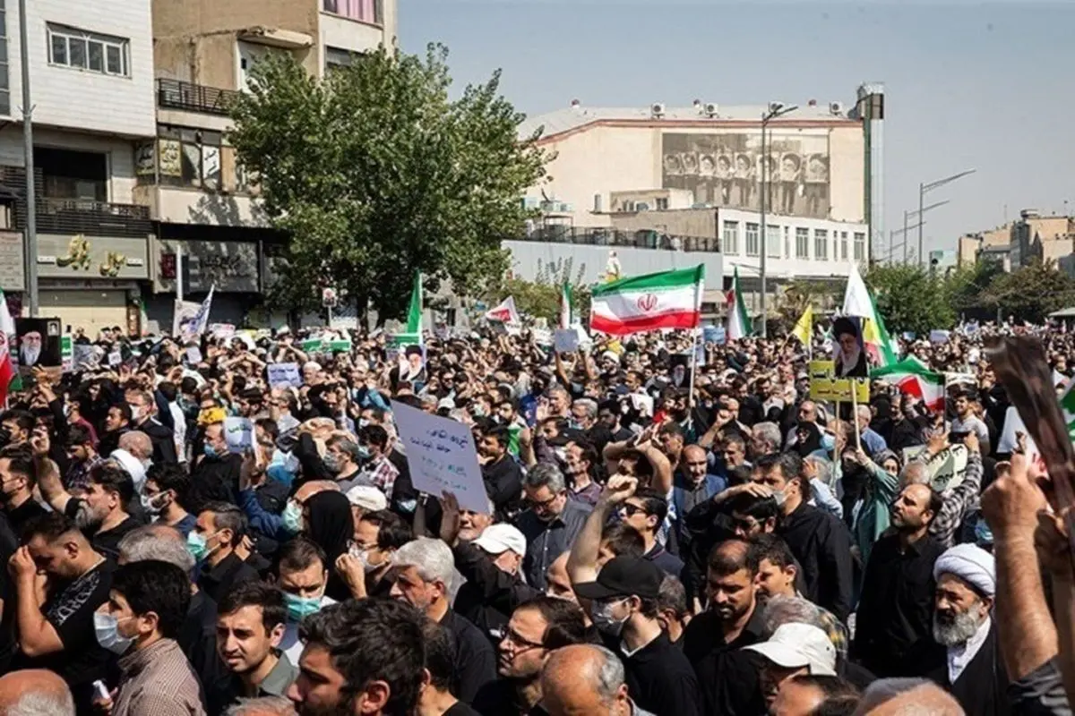 پیکر دو شهید در پایتخت تشییع شد