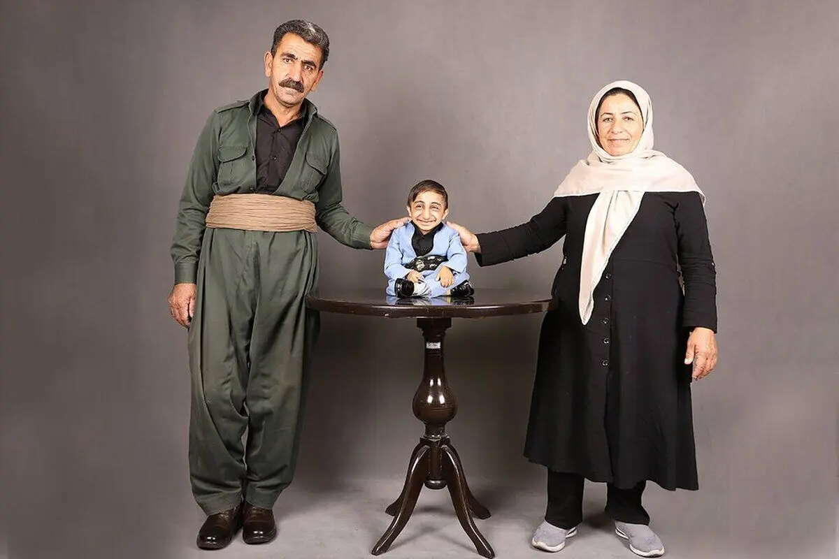 (تصاویر) مرد ۶/۵ کیلویی ایران؛ حرف‌های خاص جوان ۶۴ سانتی‌متری