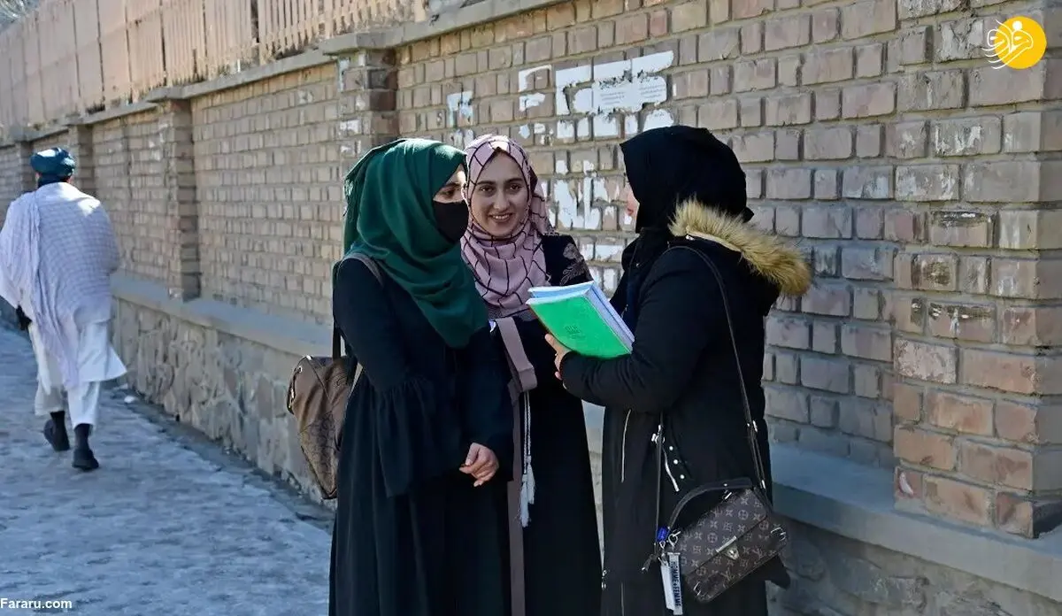 (ویدئو) طالبان با شلاق دختران دانشجو را سرکوب کرد!