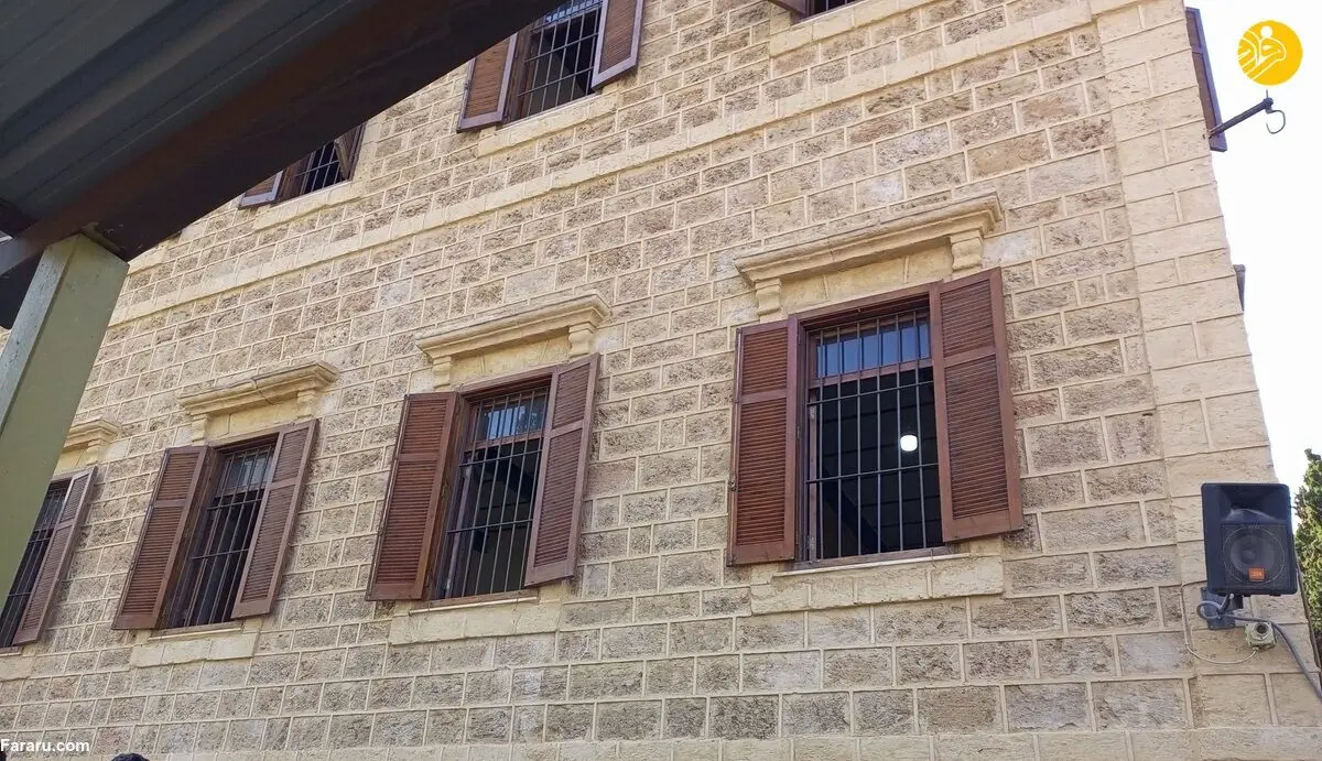 (عکس) ریزش مرگبار سقف کلاس روی سر دختران دانش آموز