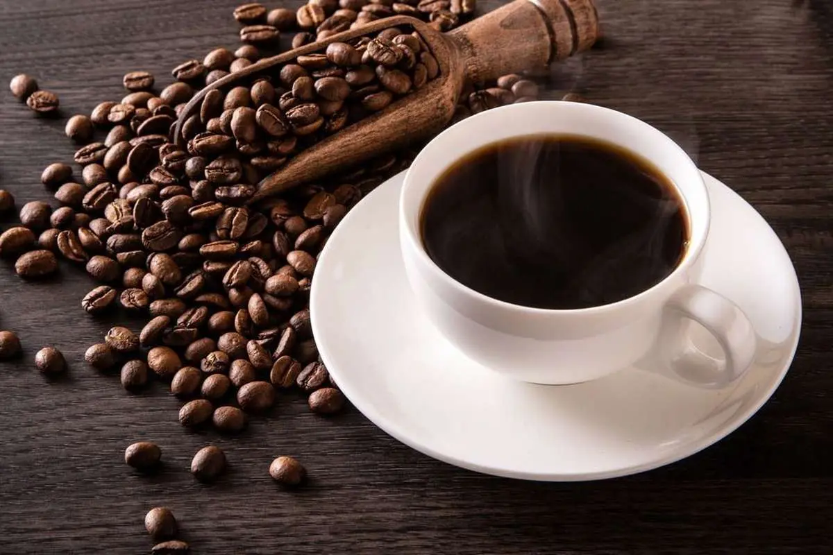 چه مواد غذایی باعث ایجاد سردرد میشوند؟