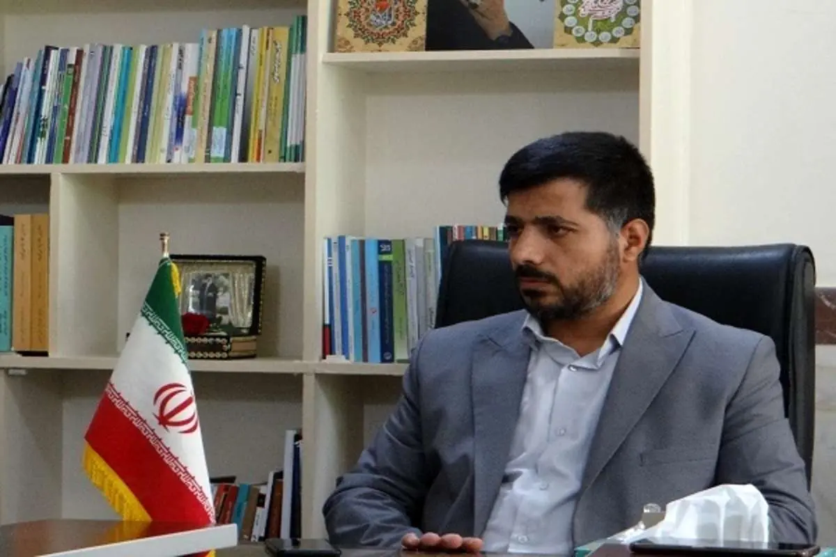معاون استاندار کردستان: شب ۱۶ مهرماه در خیابان شهدای سنندج سنگربندی شده بود/  نایسر دیرالزور شده بود