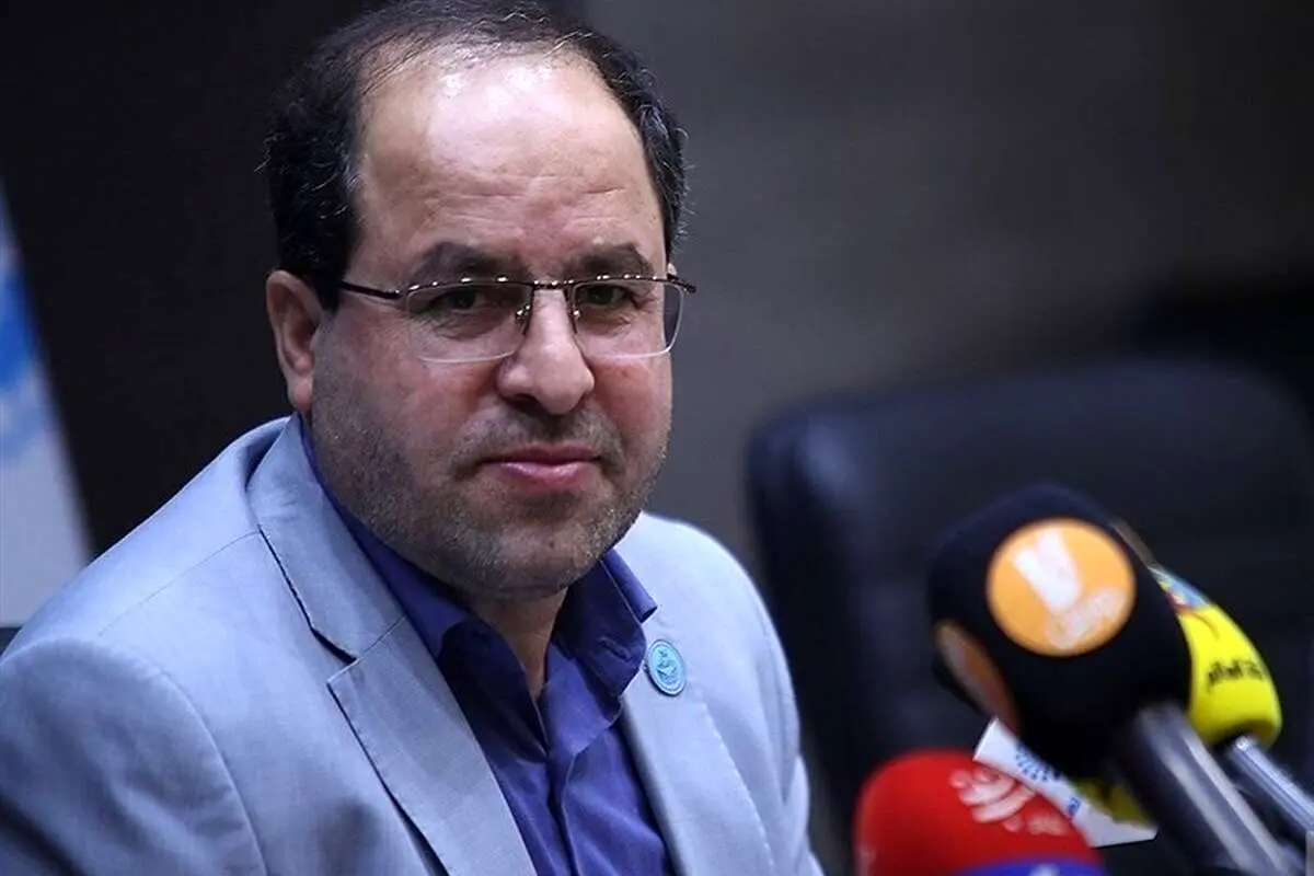 رئیس دانشگاه تهران: ورود لباس شخصی‌ها در دانشگاه در حداقل‌ترین میزان ممکن اتفاق افتاد