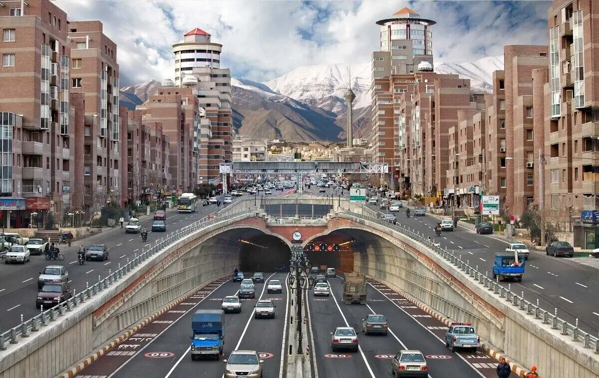 پیش‌بینی وضعیت آب و هوای تهران فردا دوشنبه ۲ آبان ماه ۱۴۰۱
