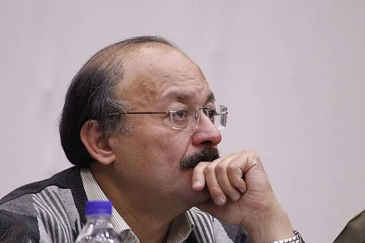 بیژن عبدالکریمی: برخی مسئولان همین که کار را بدتر نکنند هنر کرده‌اند