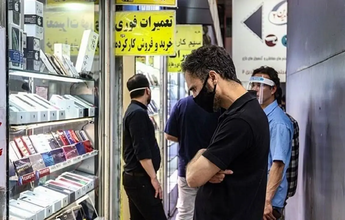 قیمت گوشی‌های سامسونگ، شیائومی و آیفون یکشنبه یک آبان ۱۴۰۱