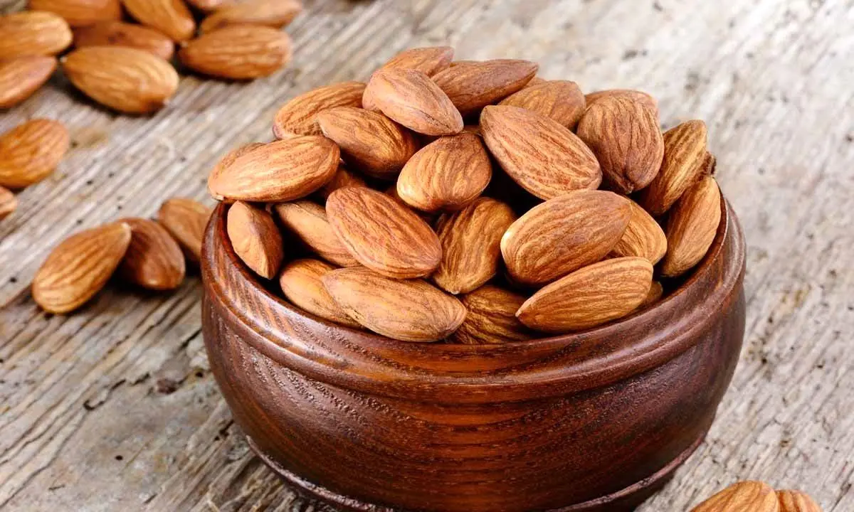 خواص شگفت‌انگیز بادام در تعادل سیستم ایمنی بدن