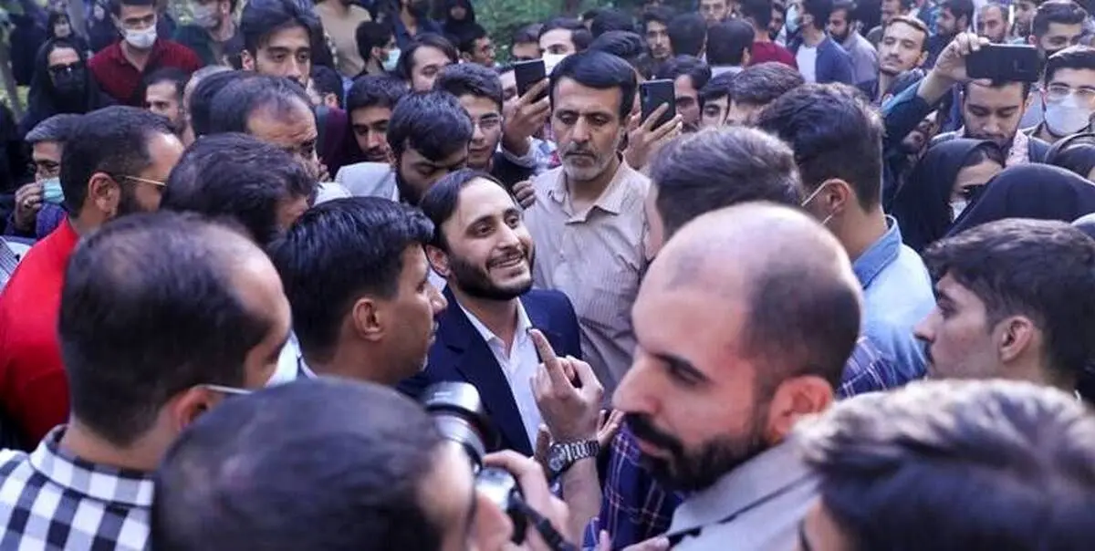 سخنرانی ناتمام آقای سخنگو و خطر شکاف در دانشگاه
