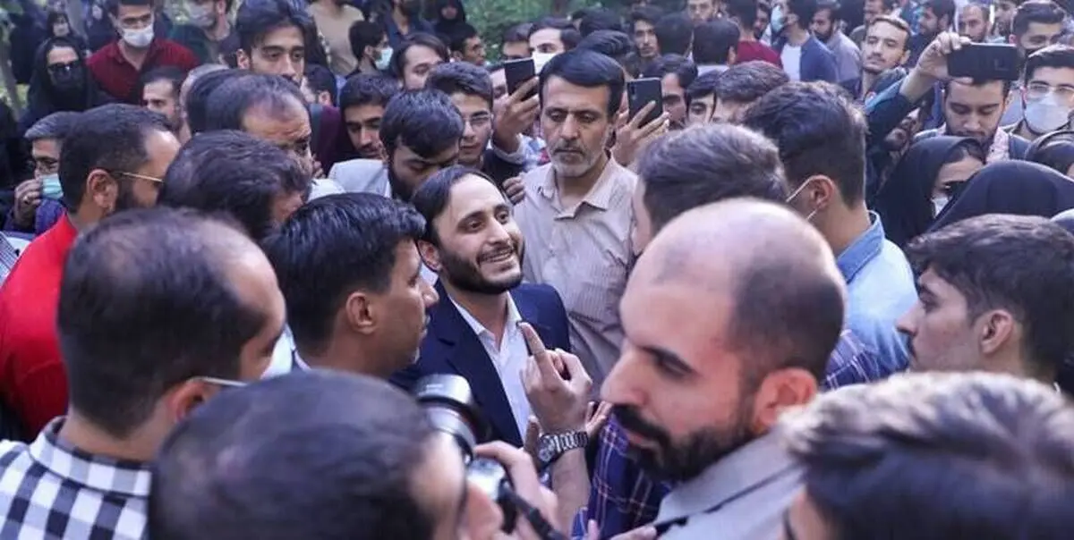 سخنرانی ناتمام آقای سخنگو و خطر شکاف در دانشگاه