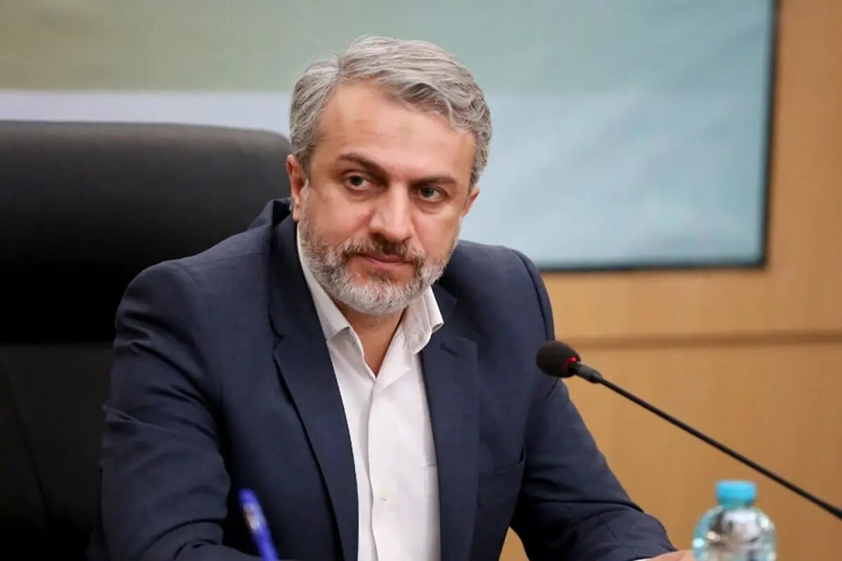 فاطمی امین استعفا می‌دهد؟