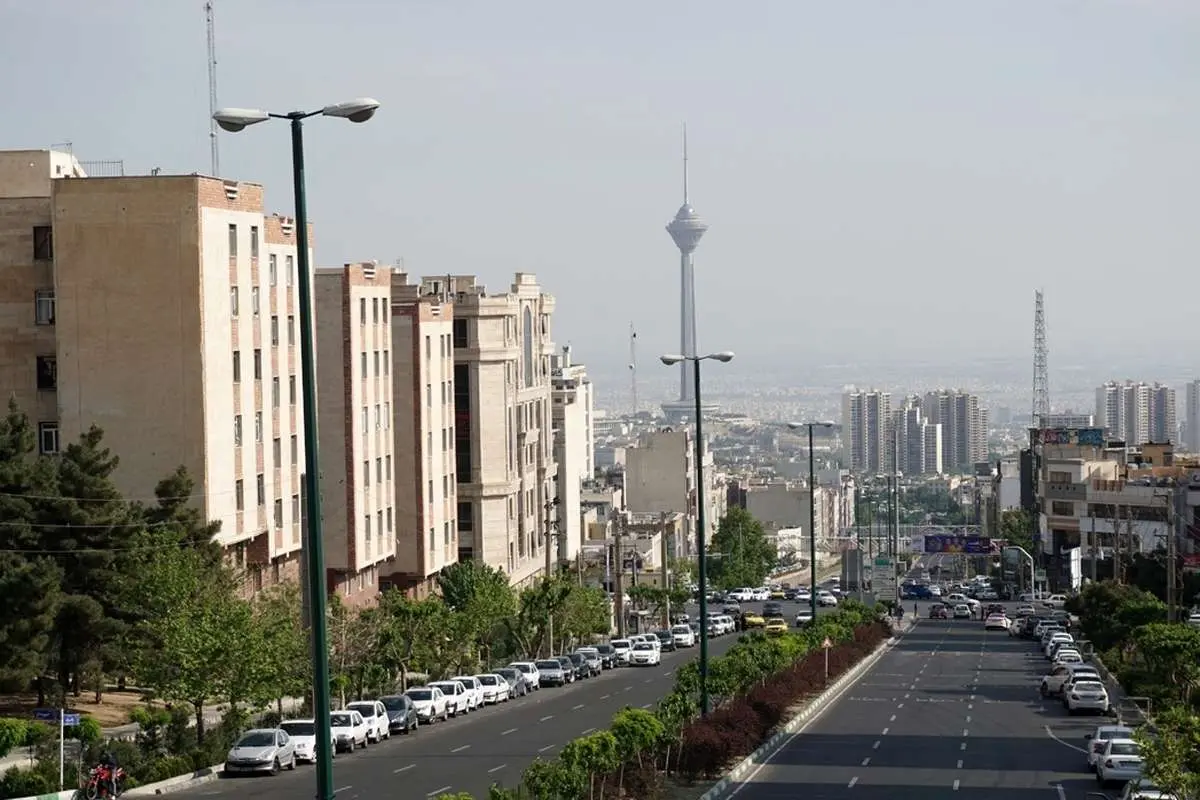 کار در تهران، زندگی در حاشیه!