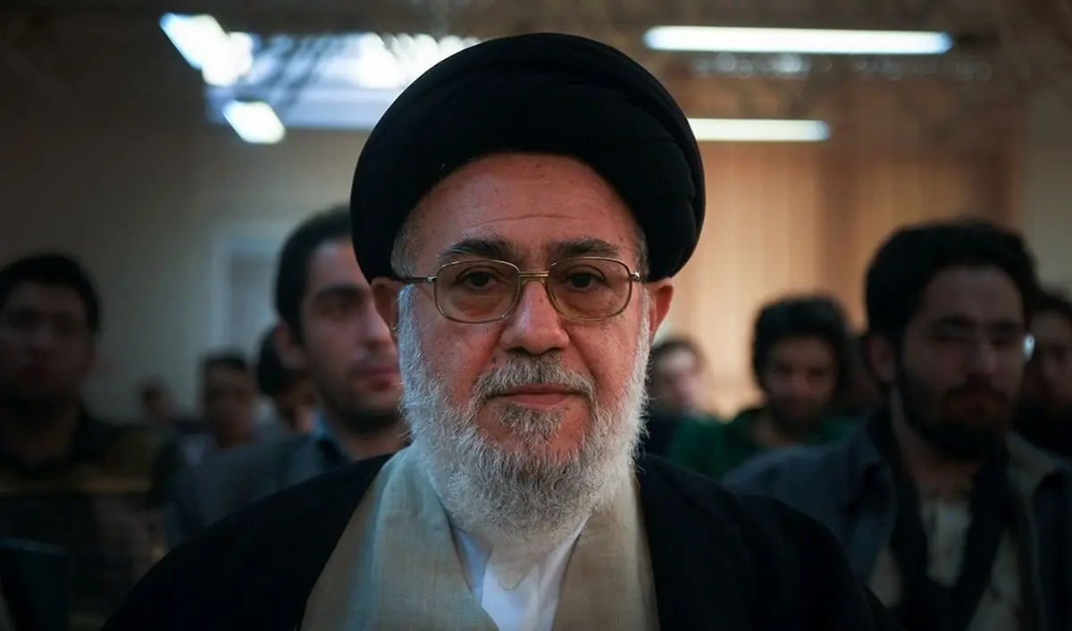موسوی خویینی‌ها در زمان اشغال سفارت آمریکا، امام را دور زده بود؟