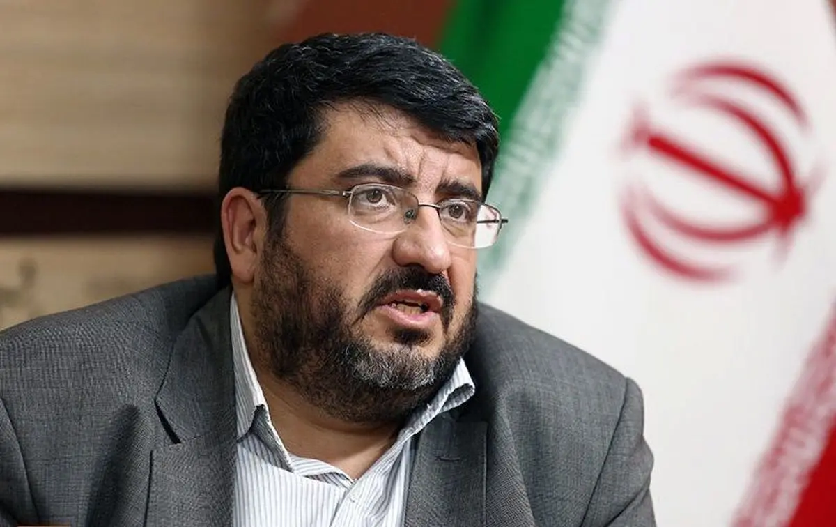 (ویدئو) ادعای عجیب کارشناس صداوسیما درباره مشروب خوردن دانشجویان معترض