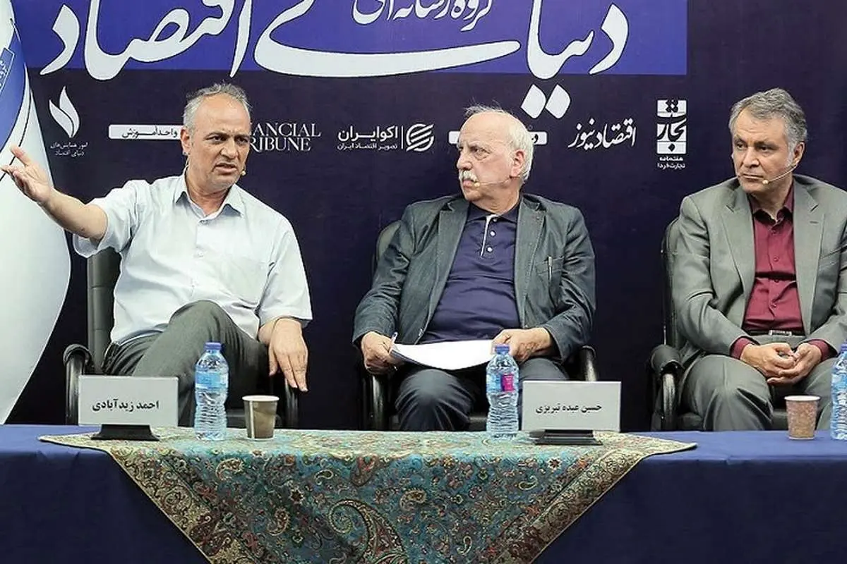 زیدآبادی: تنها راه نجات این است که حکومت شروع به تغییر کند