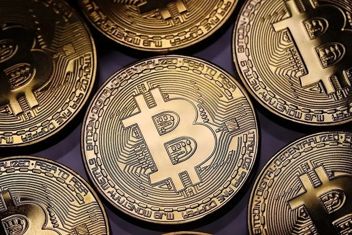 قیمتها در بازار ارز دیجیتال شنبه ۱۴ آبان ۱۴۰۱؛ صعود بیتکوین به کانال ۲۱ هزار دلار