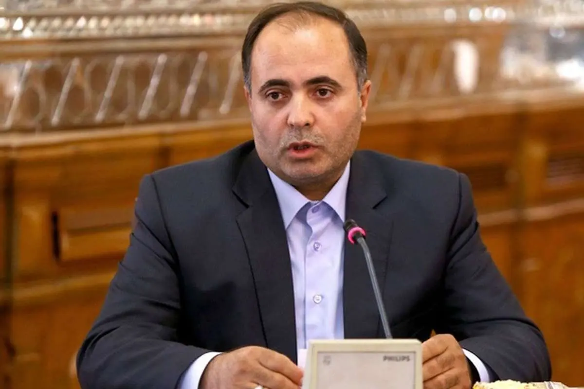 نماینده مجلس: رئیسی در برابر انتقاد و تمجید نمایندهها از فیلترینگ فقط سکوت کرد