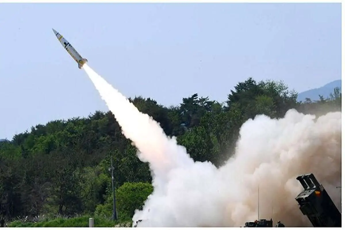 کرهشمالی ۴ موشک بالستیک شلیک کرد