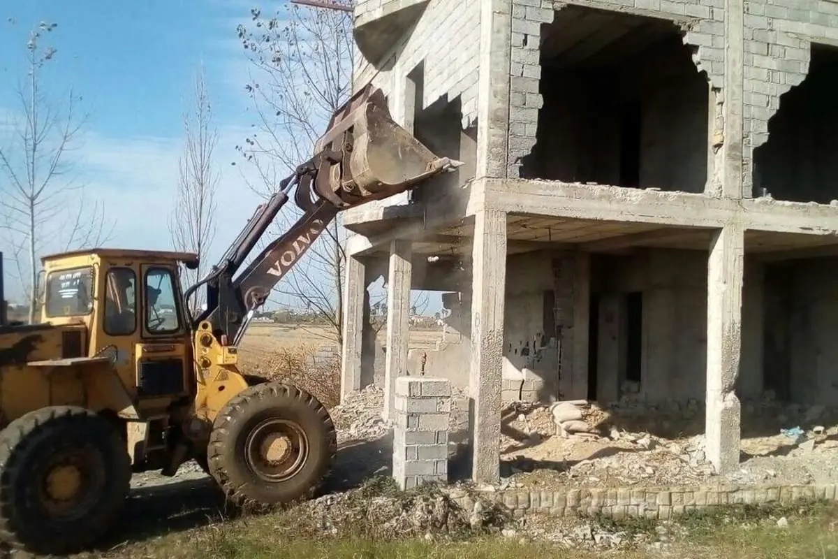 ساخت و ساز غیرمجاز گنده لاتها در جنوب تهران