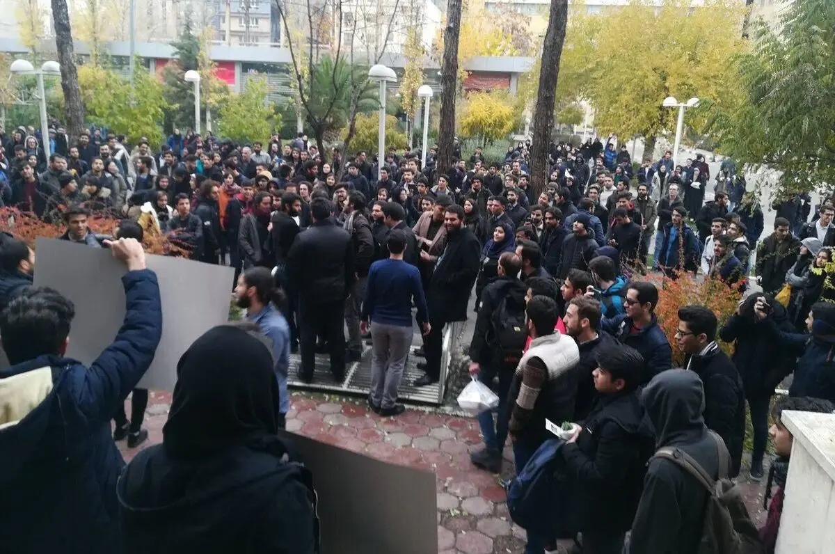 مسئول نهاد مقام معظم رهبری در دانشگاه فرهنگیان: به دانشجویان اعتنا شود