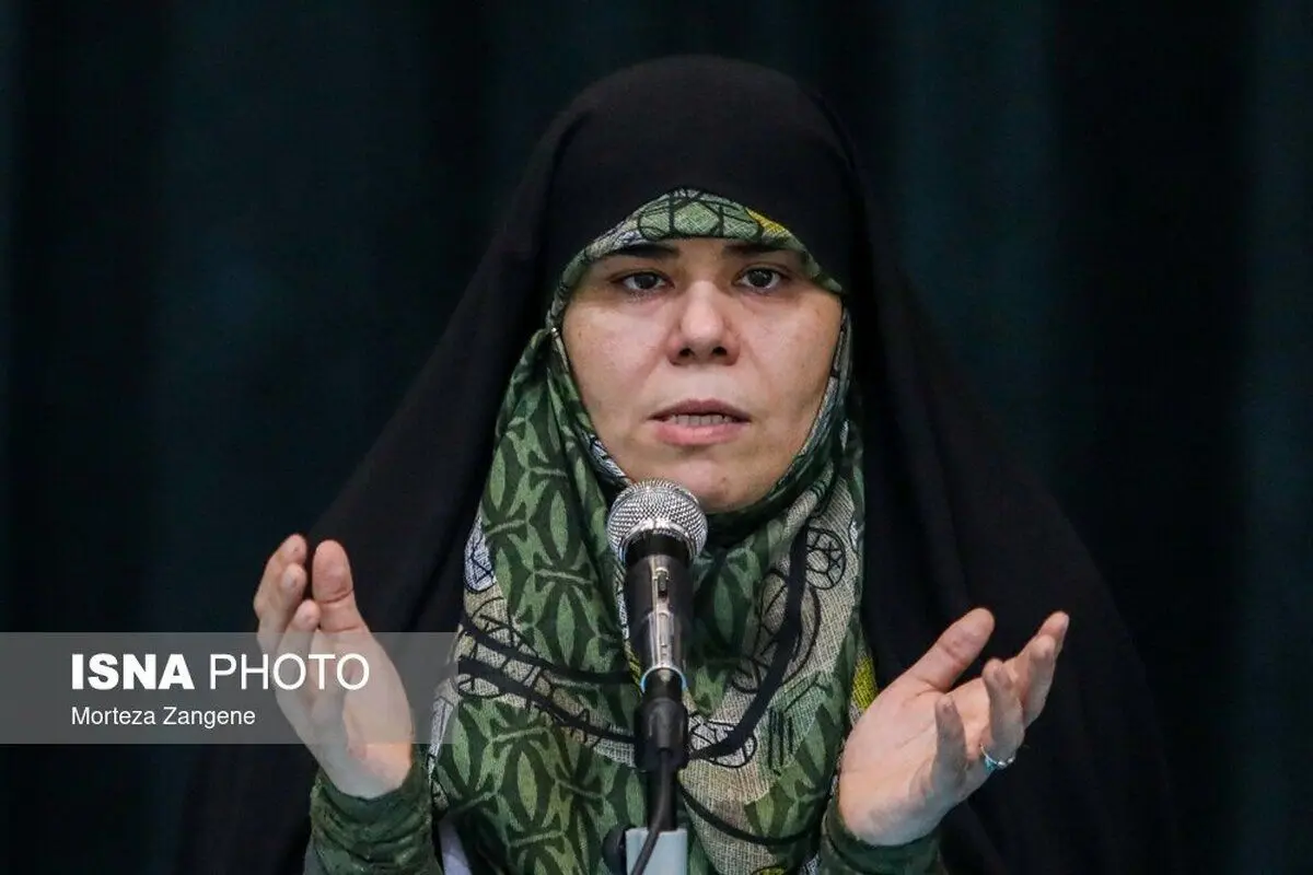 (تصاویر) تریبون آزاد «زن، زندگی، آزادی» در دانشگاه امیرکبیر