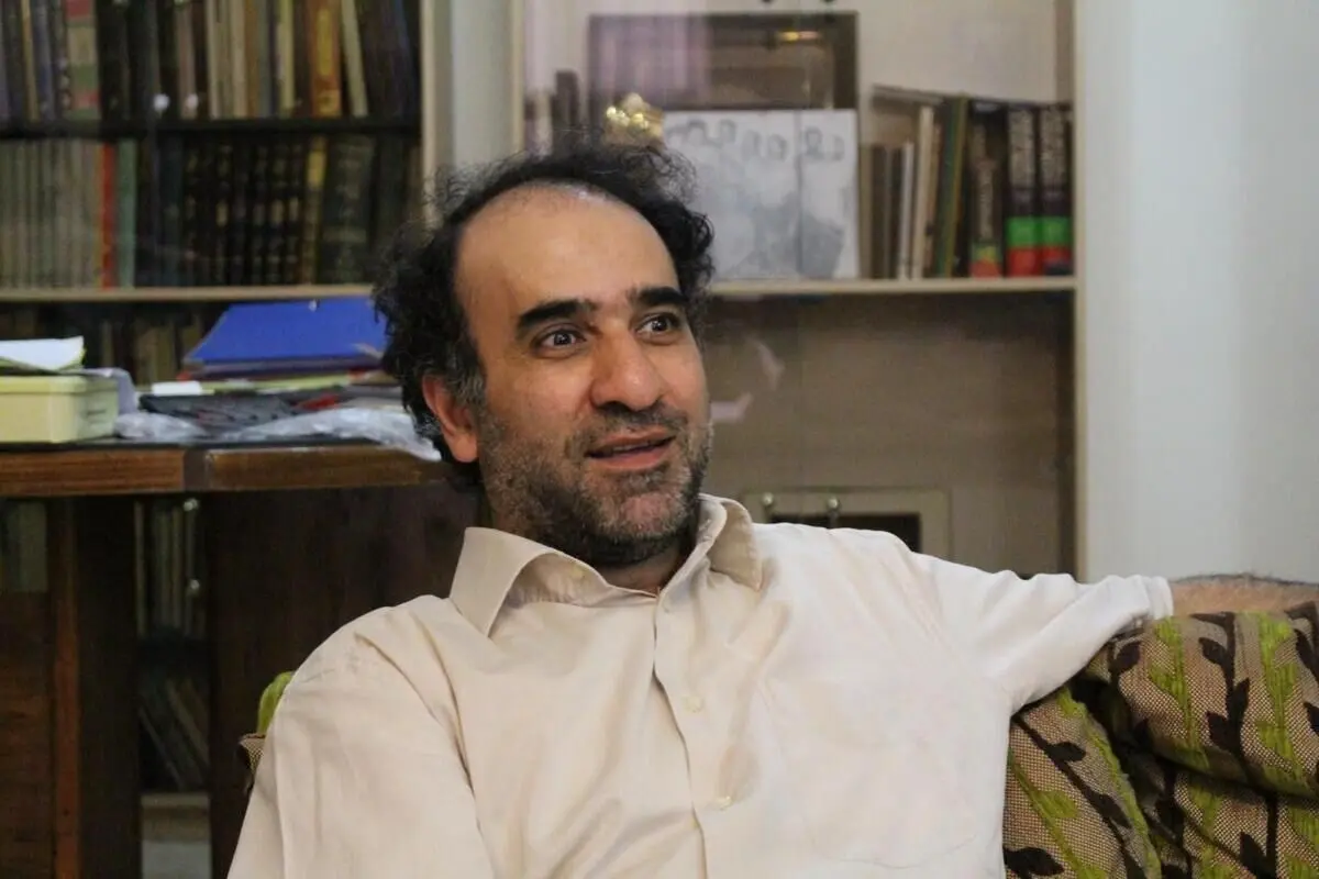 رضا امیرخانی: اگر عقب نشینی در برابر معترضان غلط است چرا قبل از اعتراض کاری نمی‌کنید؟