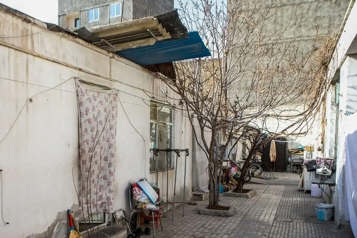 رنج بیماری جذام با زخم سوزناک طردشدگی