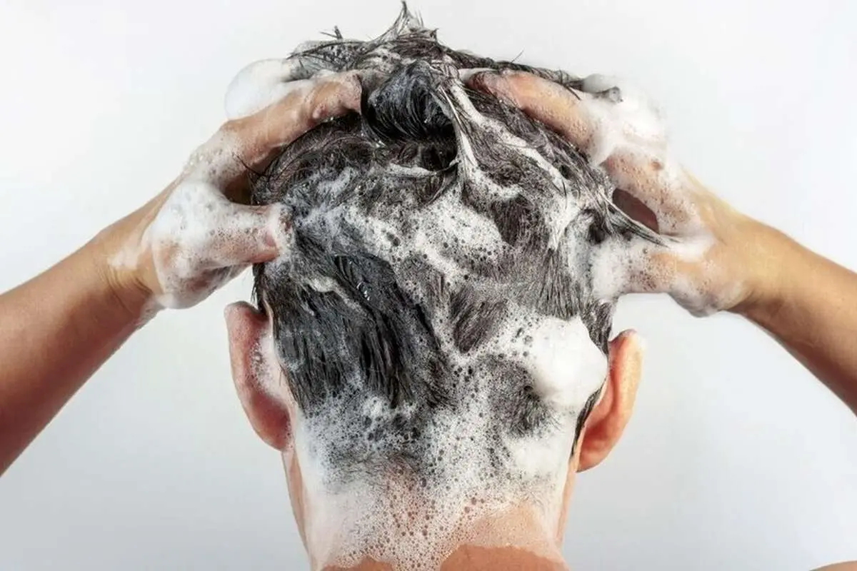 چند وقت یکبار باید موهای خود را بشویید؟