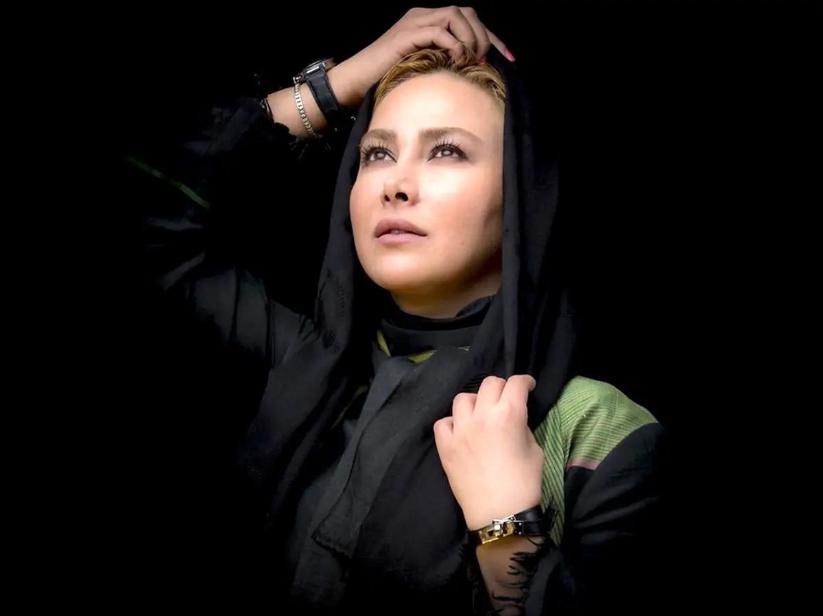 (عکس) آناهیتا نعمتی عزادار شد
