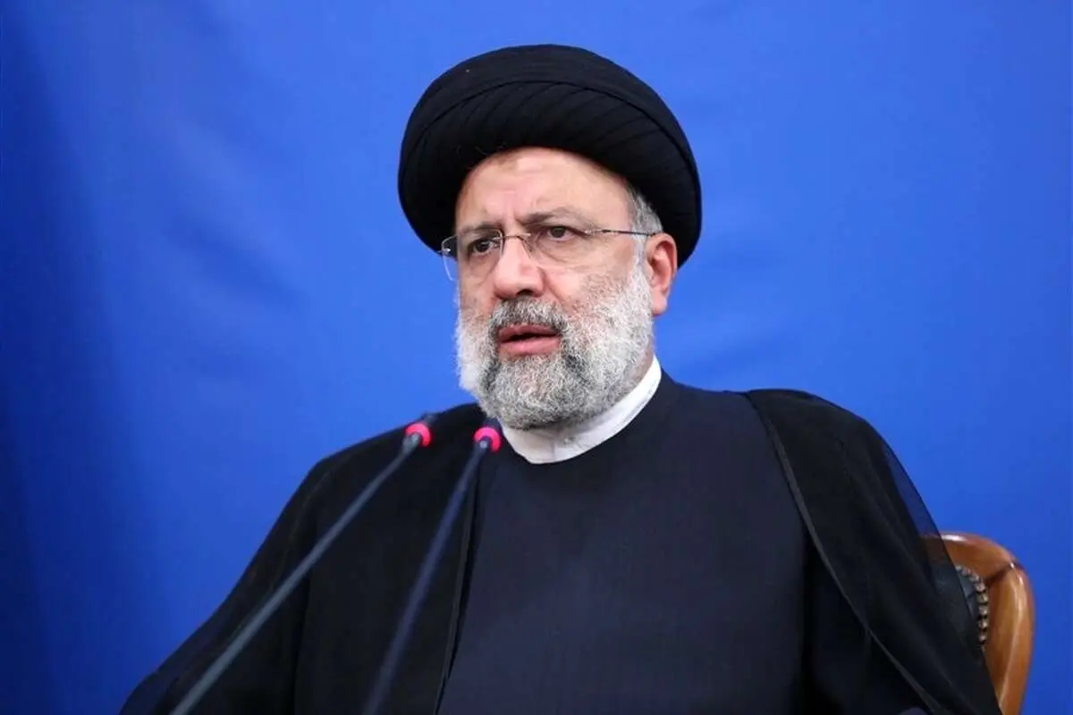رییسی: تلاش مضاعف مسئولان راهکاری مؤثر برای مقابله با دشمن است