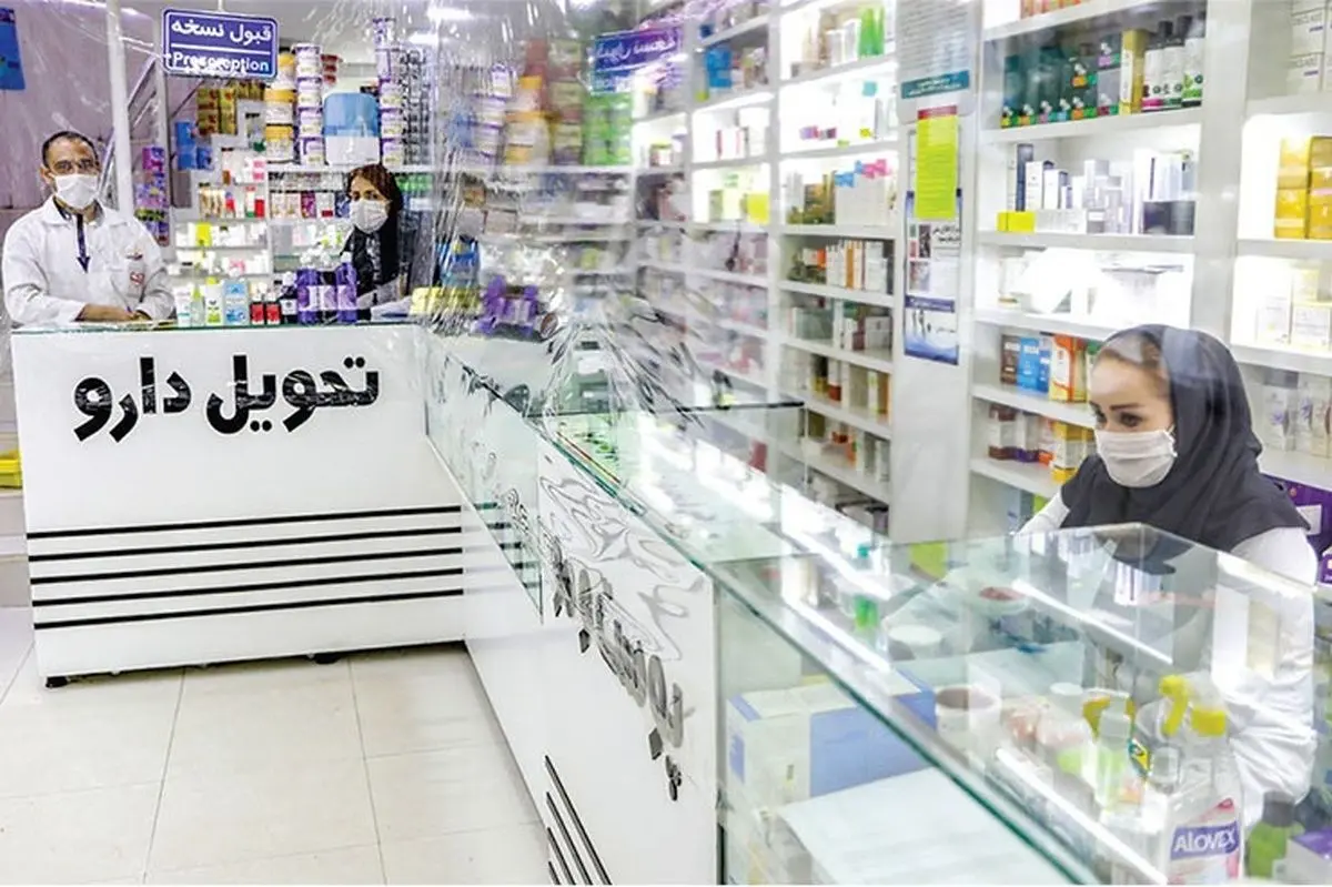 نماینده مجلس: قیمت برخی دارو‌ها ۷۰۰ درصد افزایش داشته است