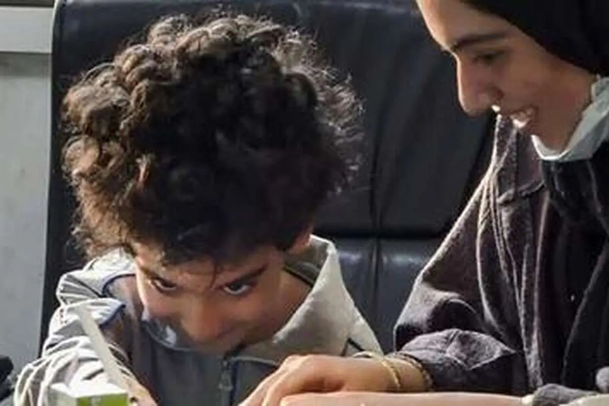 حضانت آرتین سرایداران به خواهرش داده شد