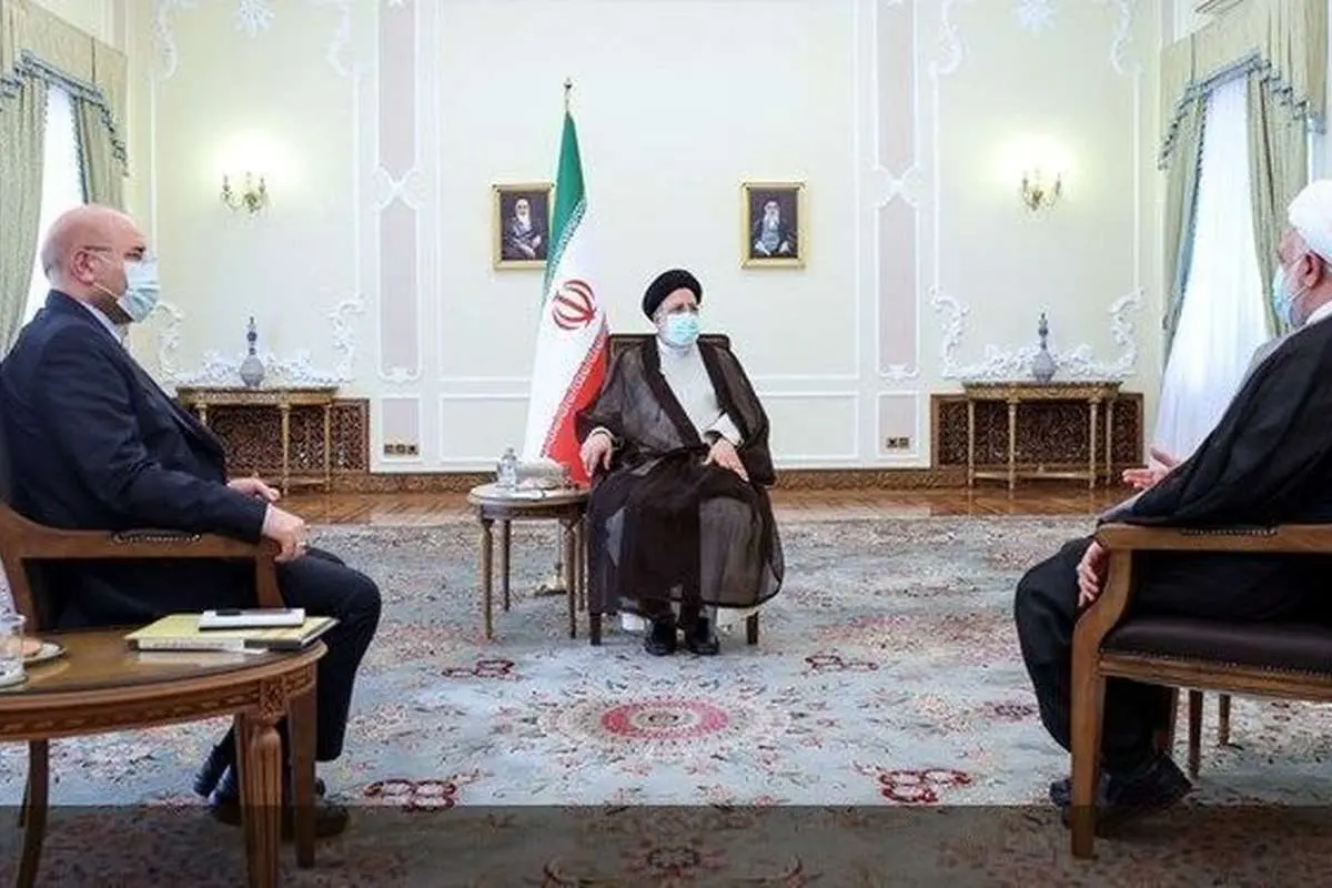 تاکید سران قوا بر لزوم برخورد با اغتشاشگران