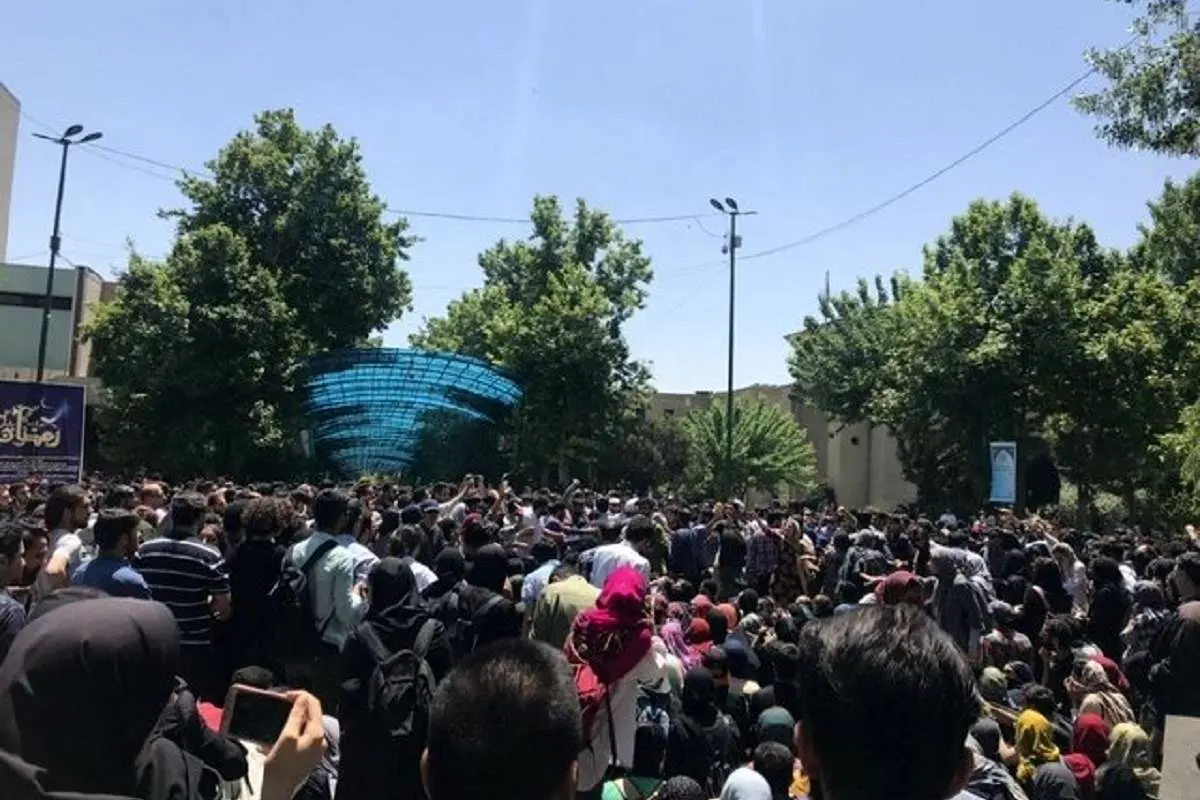 معیدفر: تمام گروههای سنی با اعتراضات شکل گرفته همدلی دارند