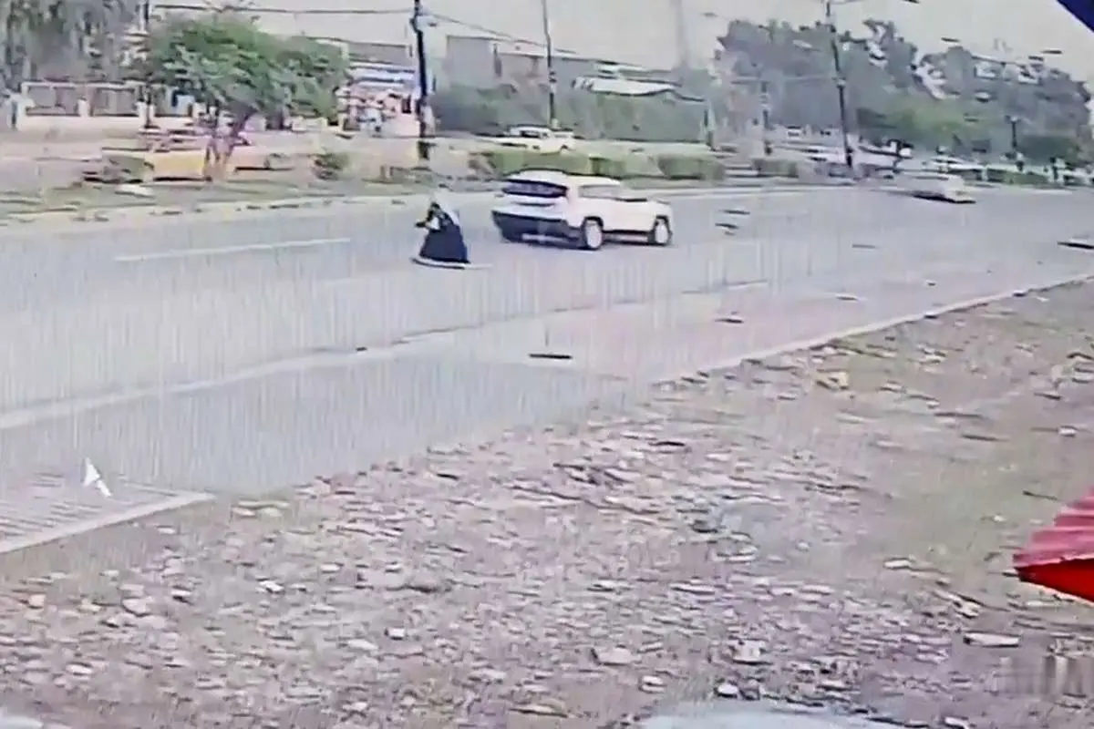 (ویدئو) مرگ زن عراقی در تصادف