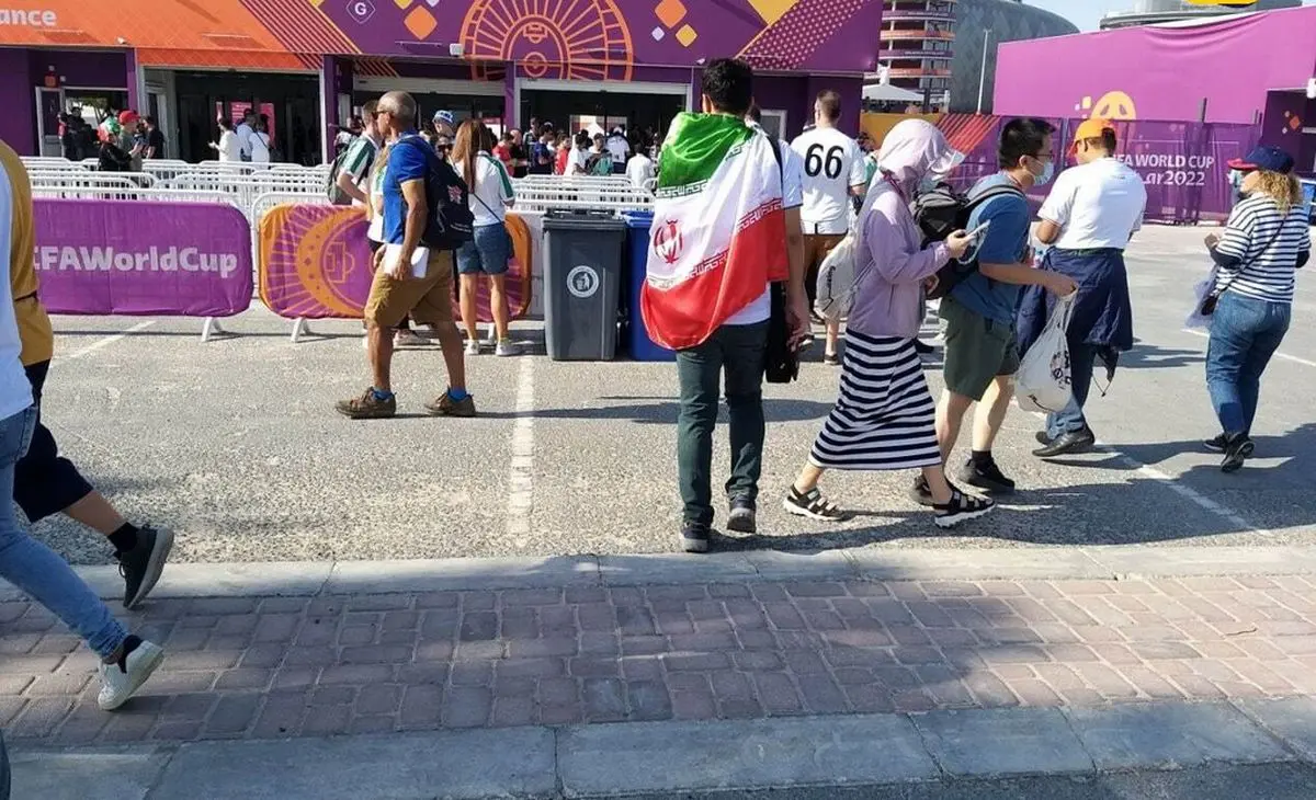 (ویدئو) حال و هوای اطراف ورزشگاه «الخلیفه» قبل از آغاز بازی ایران - انگلستان