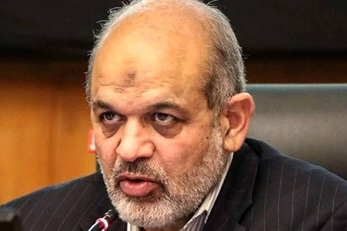 وحیدی: دشمن با تمام ظرفیت اخبار دروغ منتشر میکند