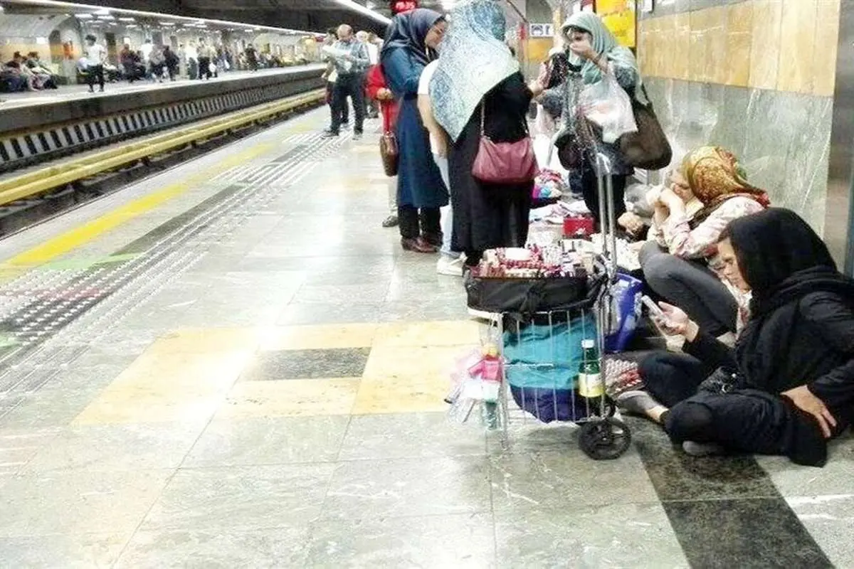 چرا شهرداری یک زن دستفروش را از نانخوردن انداخت؟