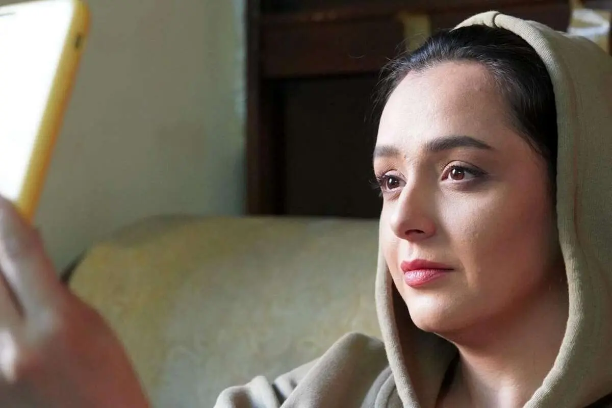 حملهی تند کیهان به ترانه علیدوستی؛ دستمزدش از پولهای اختلاس شده بود