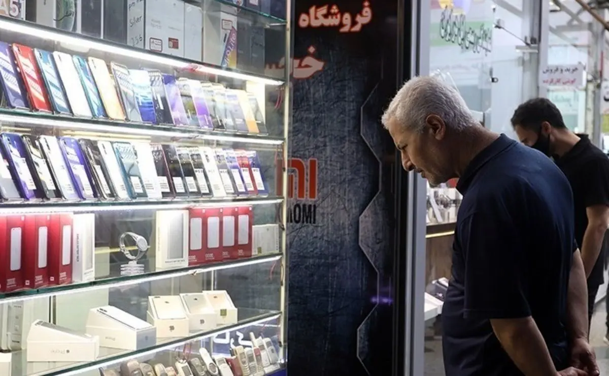 قیمت گوشی‌های سامسونگ، شیائومی و آیفون شنبه ۲۱ آبان ۱۴۰۱