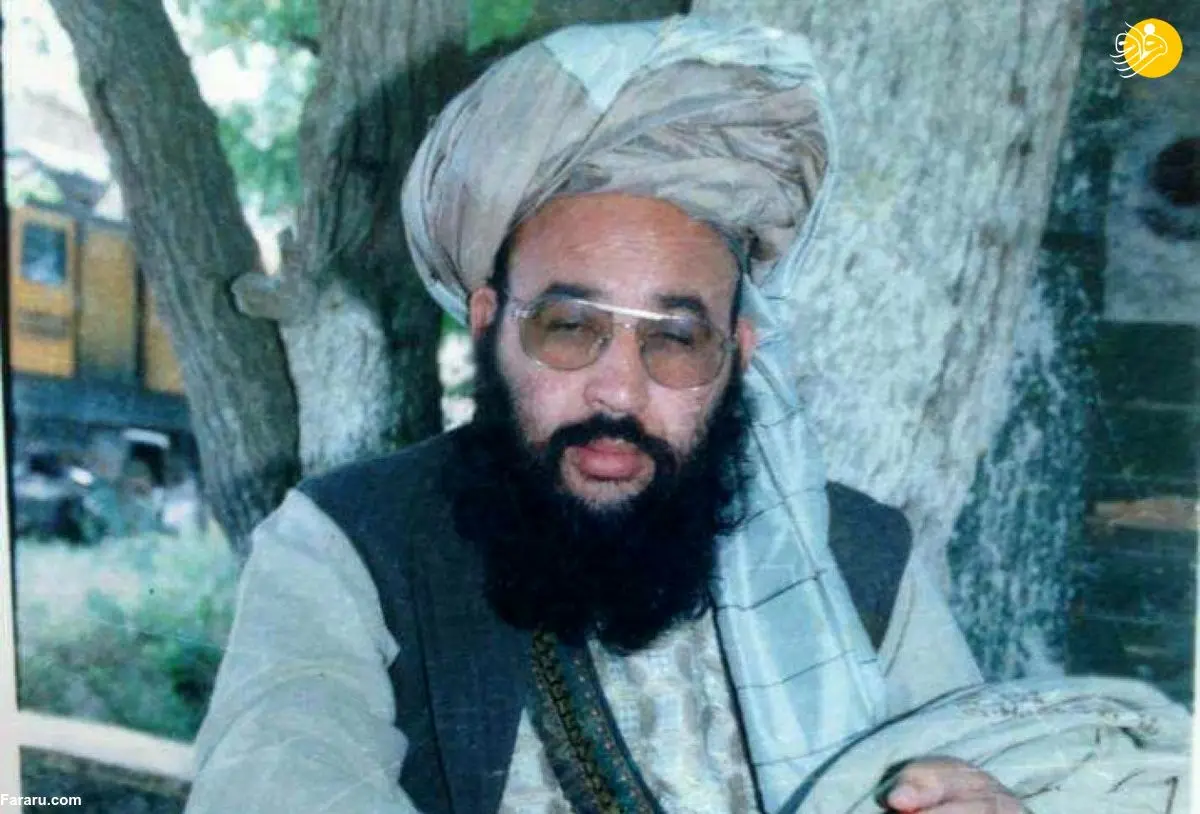 (عکس) طالبان مقبره یک فرمانده جهادی را حفاری کرد!