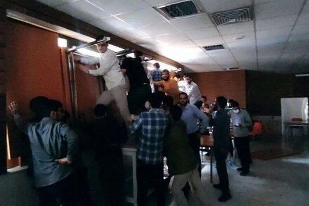 انتقاد کرباسچی از تبدیل تفکیک در سلف دانشگاه به چالش